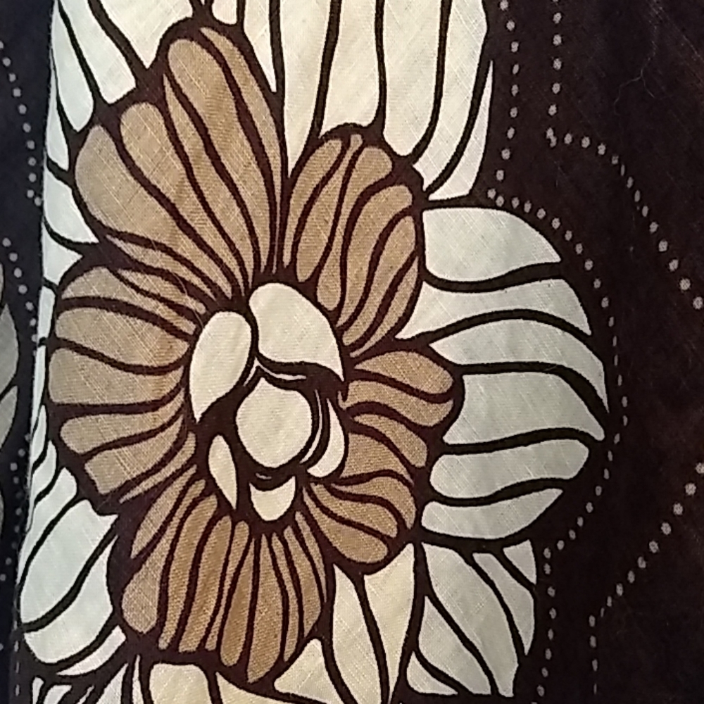 Skirt - Picture 2 of 6